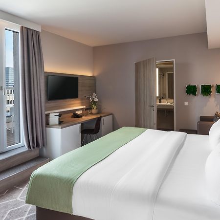 Holiday Inn Munich - City East, An Ihg Hotel Exteriör bild